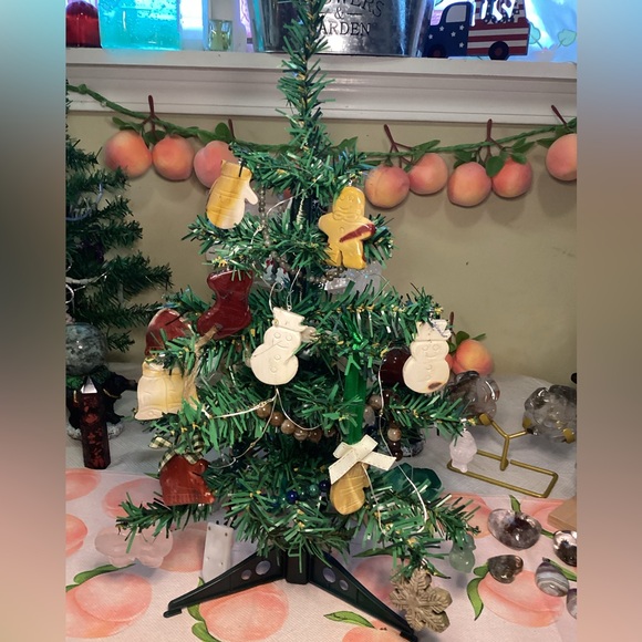 Mookaite crystal Santa hat ornament - Picture 2 of 2